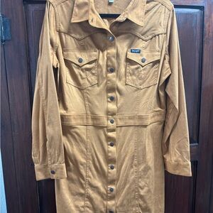Wrangler Women's Tan Long Sleeve Dress
